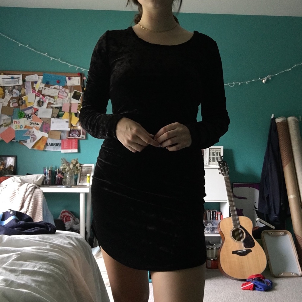 Velvet bodycon dress